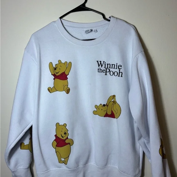 Disney Winnie the Pooh White Fleece Sweatshirt Women XL Crew Neck Long Sleeve - Picture 1 of 7